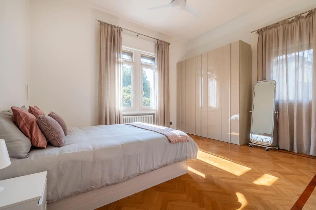 Enjoy Home - Villa Appiani, Prato Della Valle Padova Bagian luar foto